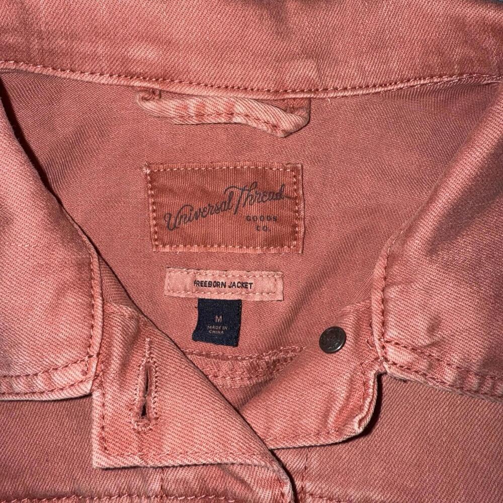 Universal Thread Freeborn Denim Jacket. Size M Co… - image 3